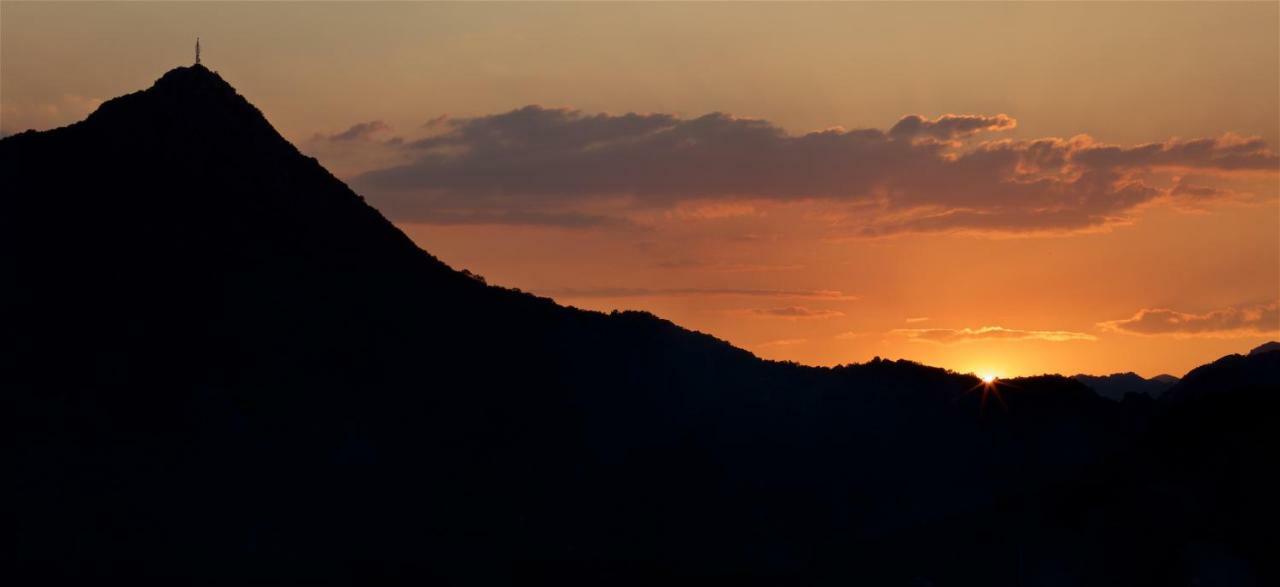 Prevalis Nature Cottage เวียร์ปาซาร์ ภายนอก รูปภาพ
